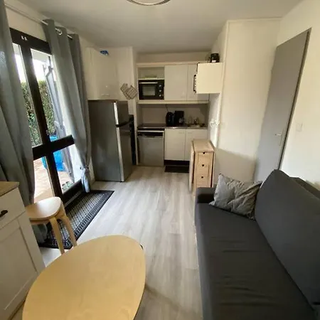 - - 4 Pers - 1 Ch - Piscine