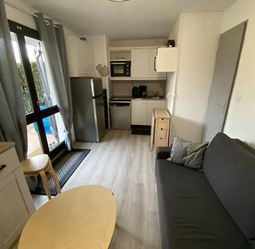 - - 4 Pers - 1 Ch - Piscine