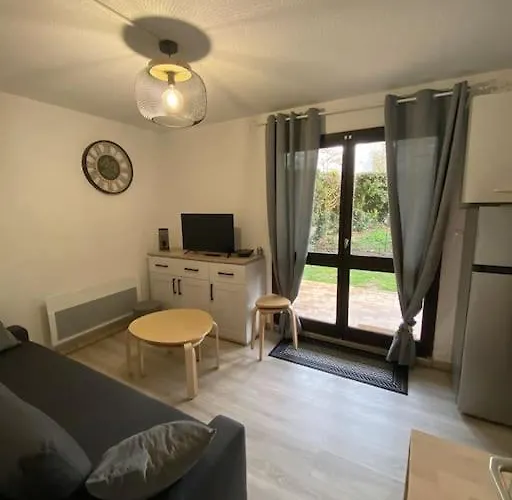 - - 4 Pers - 1 Ch - Piscine